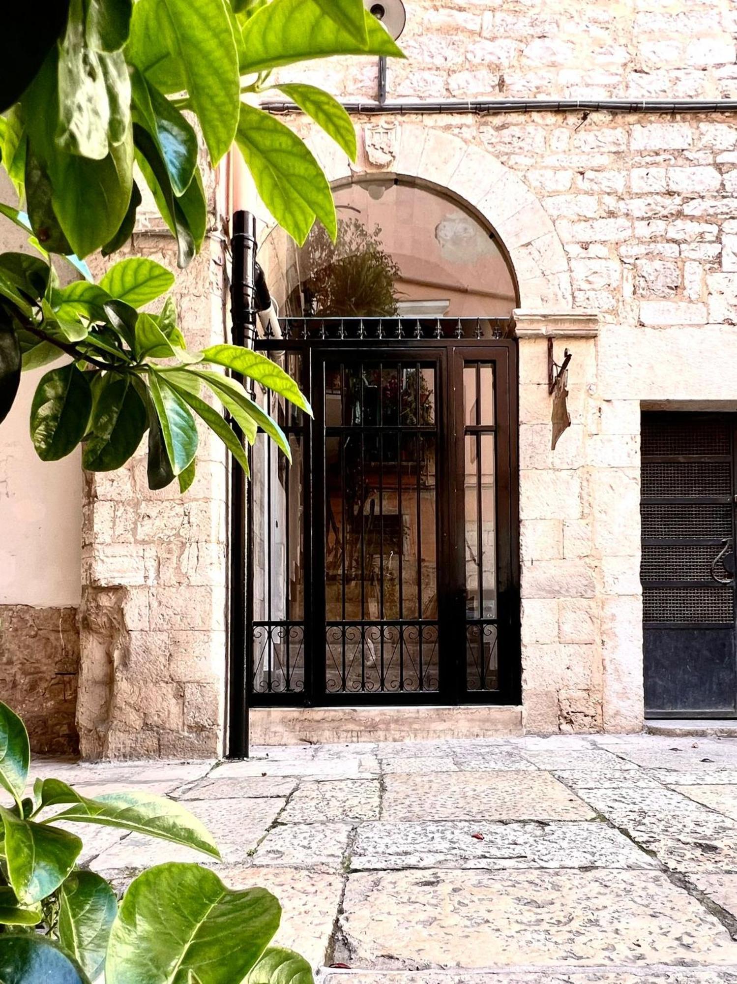 Saint Patrick Guest House Barletta Exterior photo