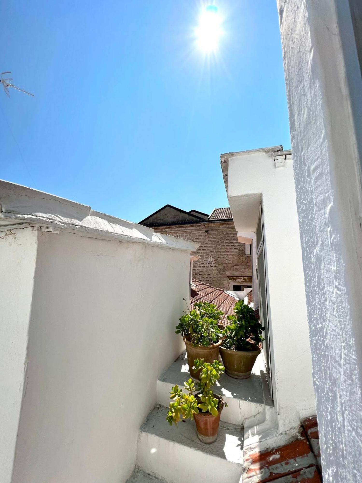 Saint Patrick Guest House Barletta Exterior photo